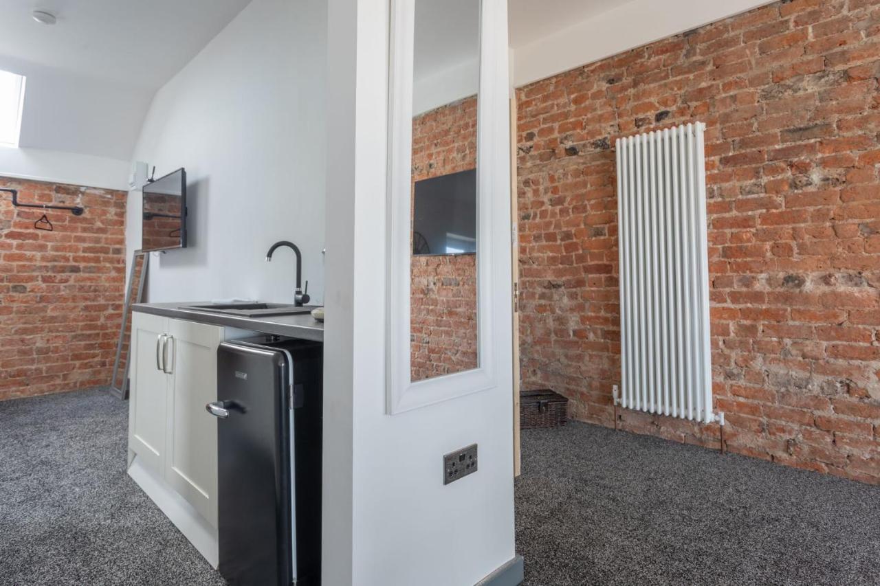 Residency Luxury Seafront Hotel Blackpool Bagian luar foto