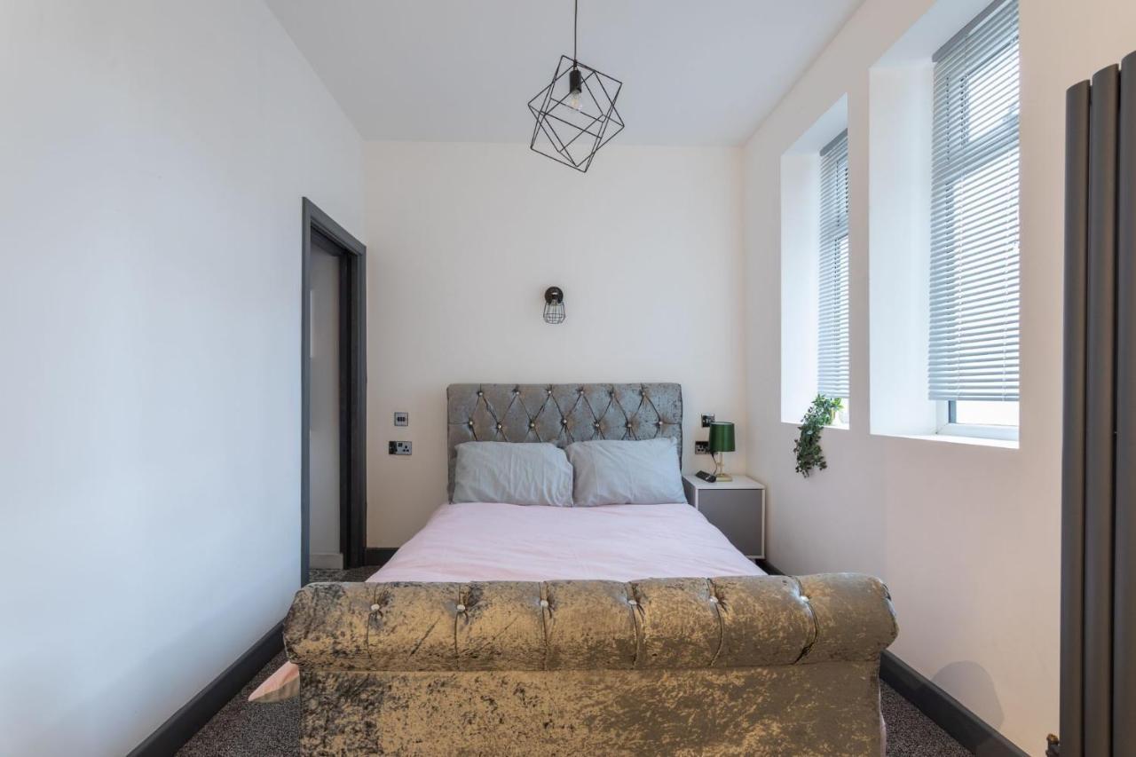 Residency Luxury Seafront Hotel Blackpool Bagian luar foto