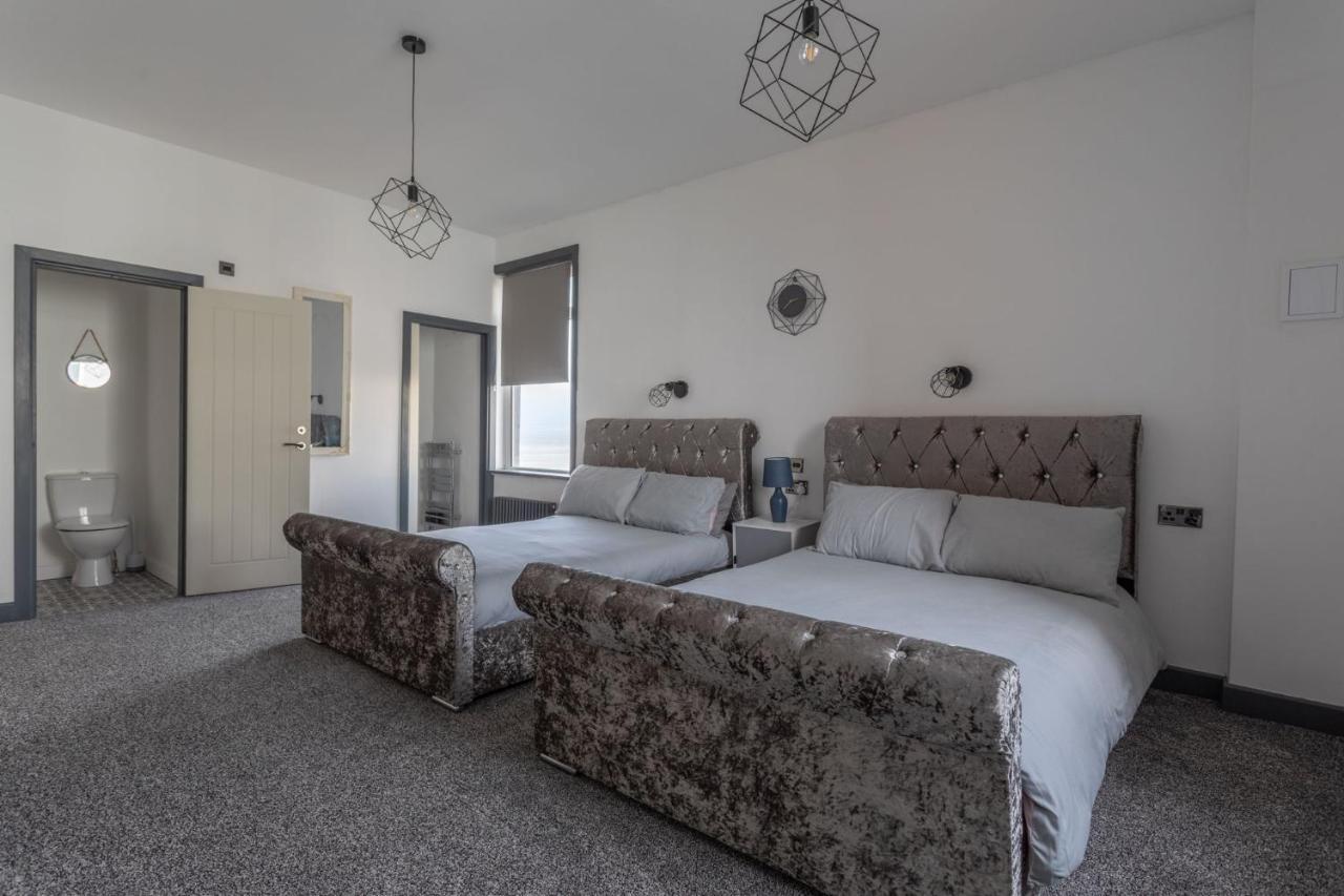 Residency Luxury Seafront Hotel Blackpool Bagian luar foto
