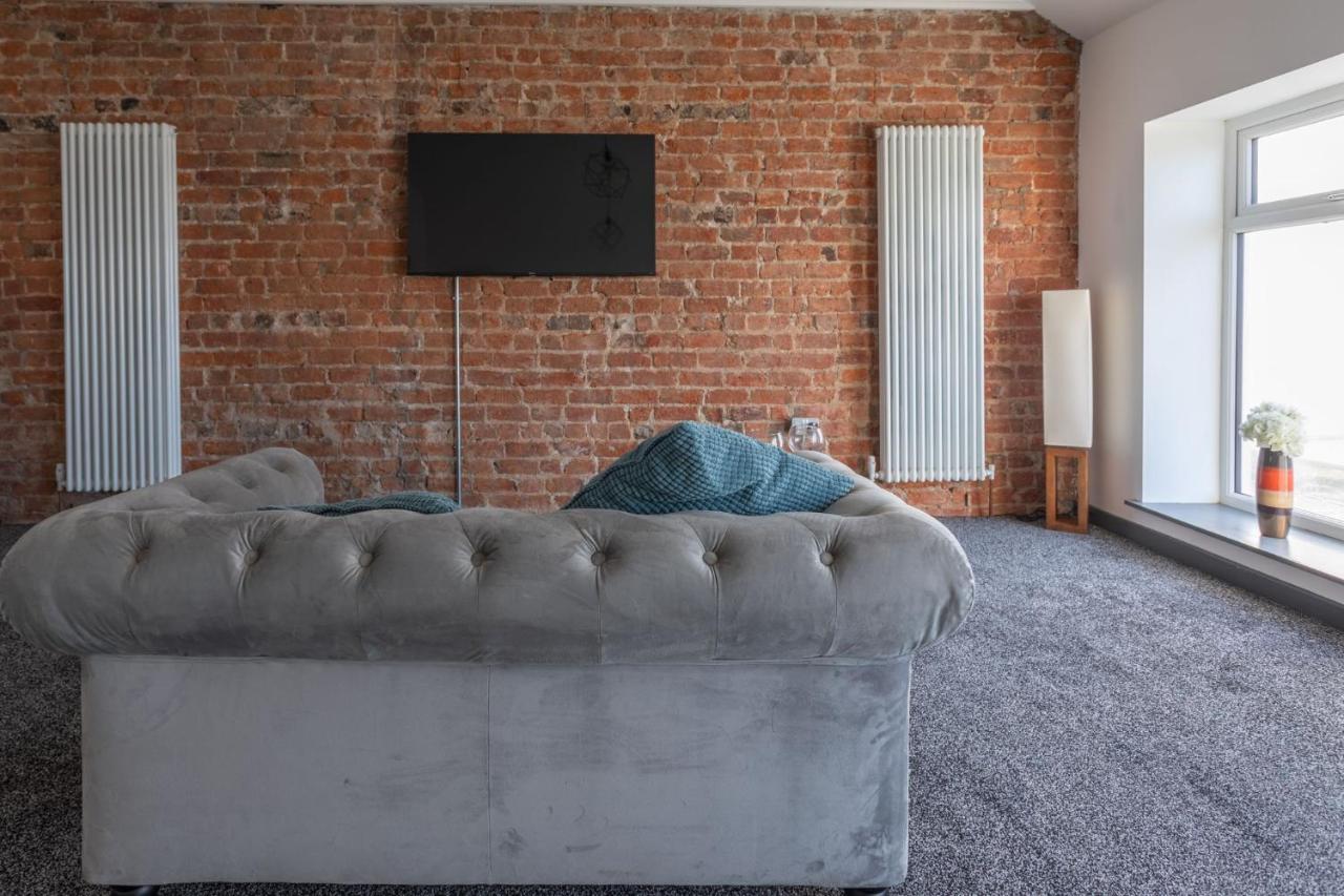 Residency Luxury Seafront Hotel Blackpool Bagian luar foto